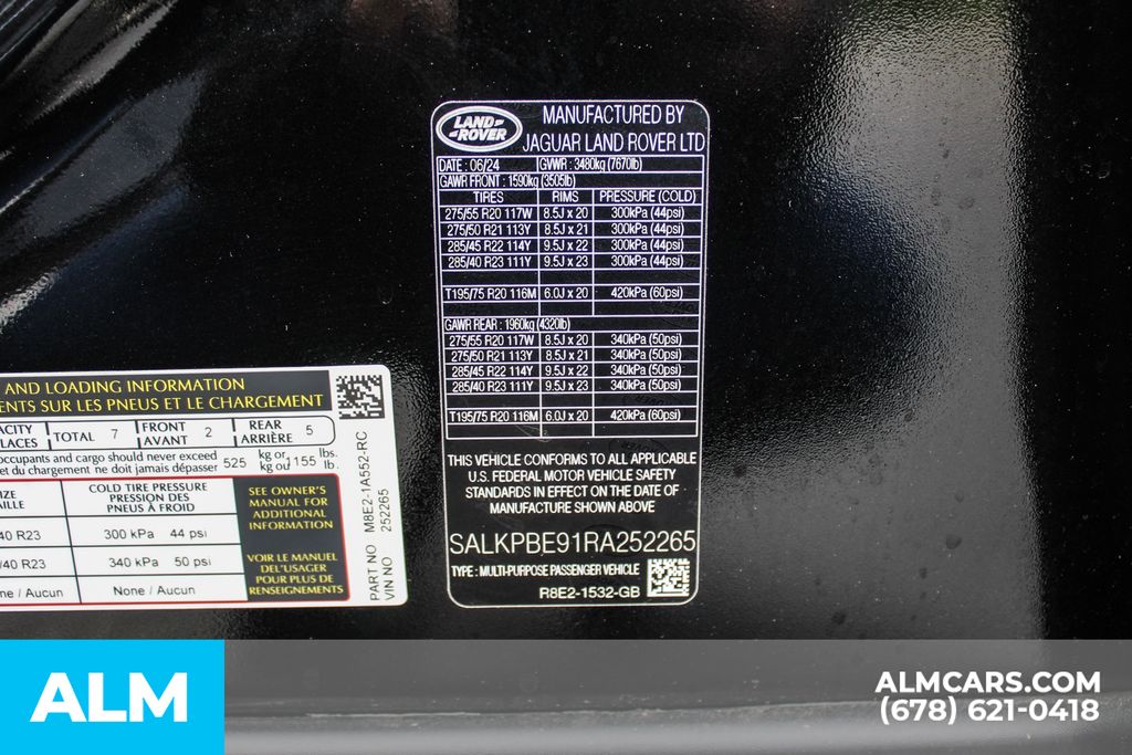 Used 2024 Black Land Rover SE image 46