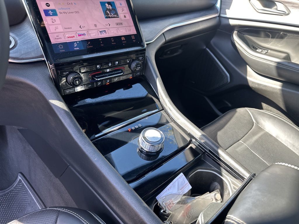 Used Car 2023 Jeep Grand Cherokee L  Overland For Sale Under $35,000 In Austin, Texas