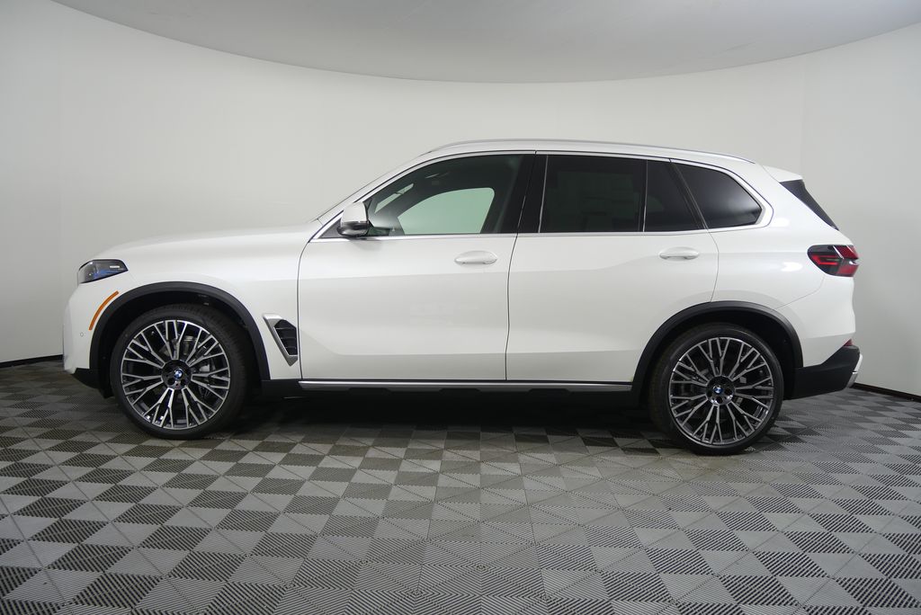 Thumbnail: 2026 BMW X5 - 6