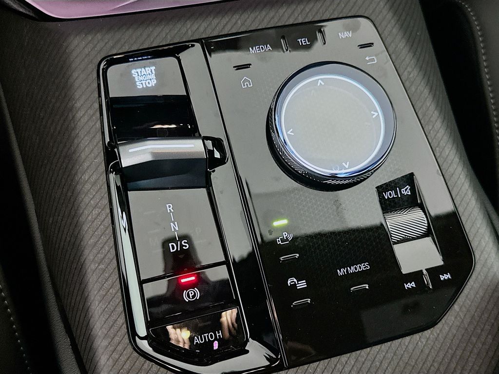 Thumbnail: 2026 BMW X3 - 15