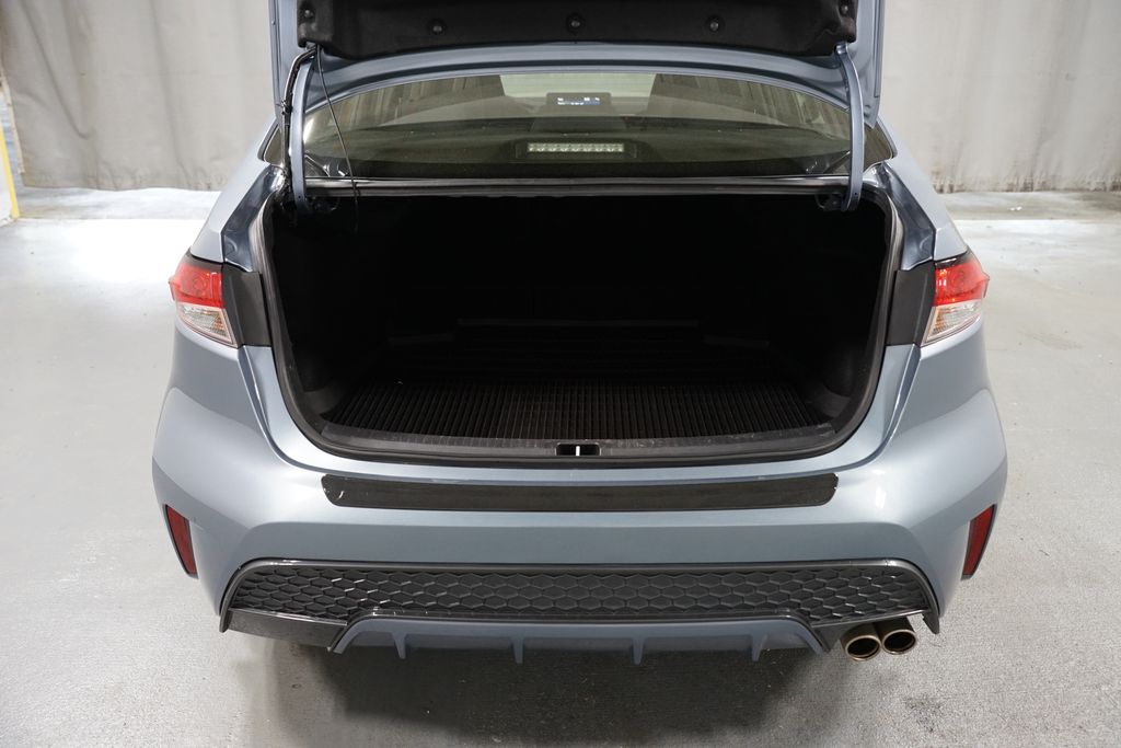 Thumbnail: 2022 Toyota Corolla - 32