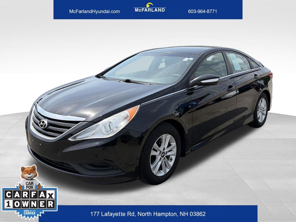 Phantom Black Metallic 2014 Hyundai Sonata Sedan Front-Wheel Drive 6-Speed Automatic