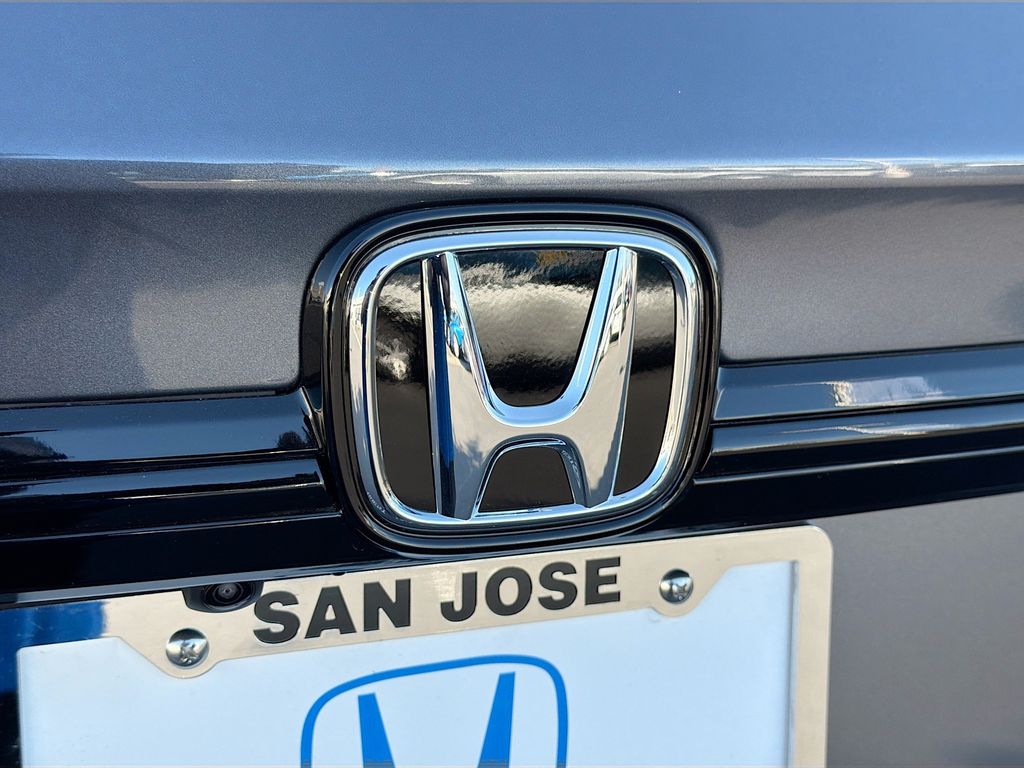 Thumbnail: 2026 Honda Odyssey - 18