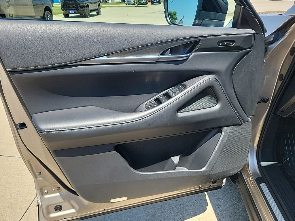 Used 2024 Infiniti QX60 SUV