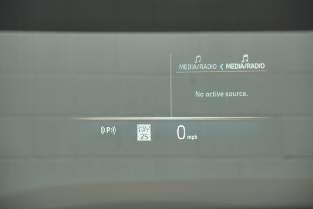 Thumbnail: 2026 BMW i5 - 8