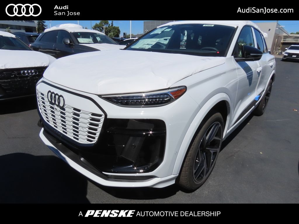 Thumbnail: 2025 Audi e-tron - 1