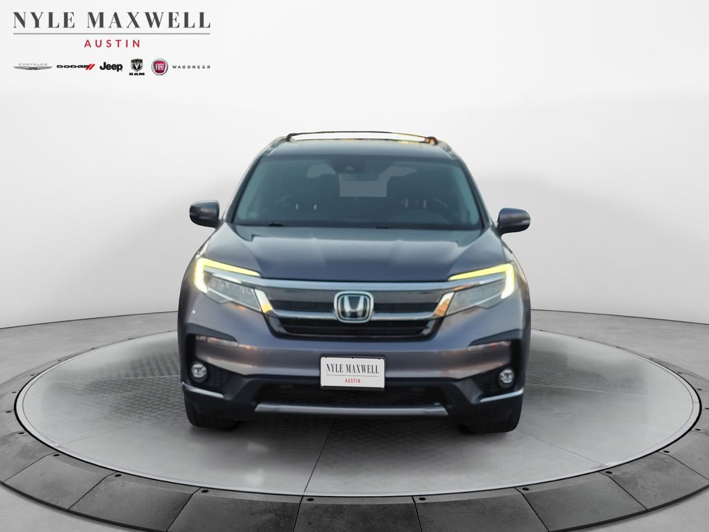 Used Car 2022 Honda Pilot  Touring For Sale Under $30,000 In Austin, Texas