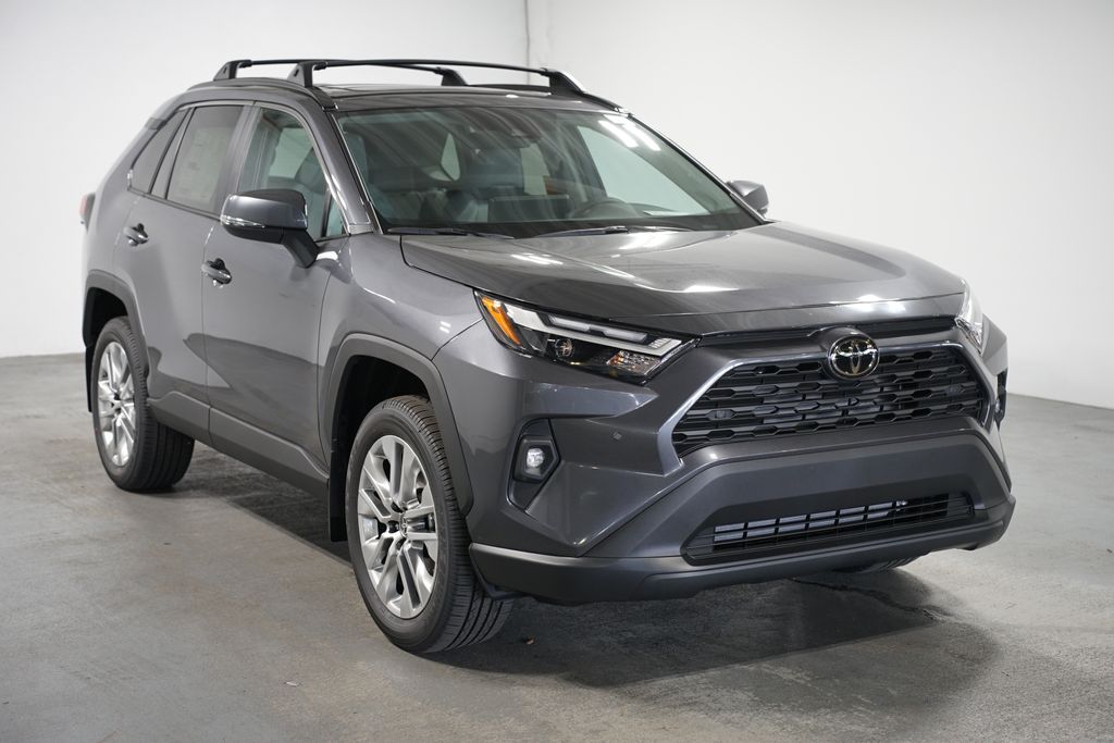 Thumbnail: 2025 Toyota RAV4 - 3