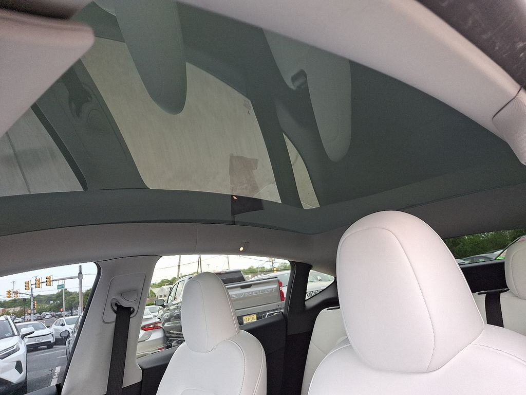Thumbnail: 2023 Tesla Model Y - 15