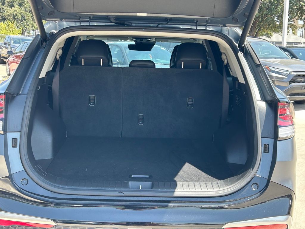 Used 2023 Kia Sportage Hybrid SUV