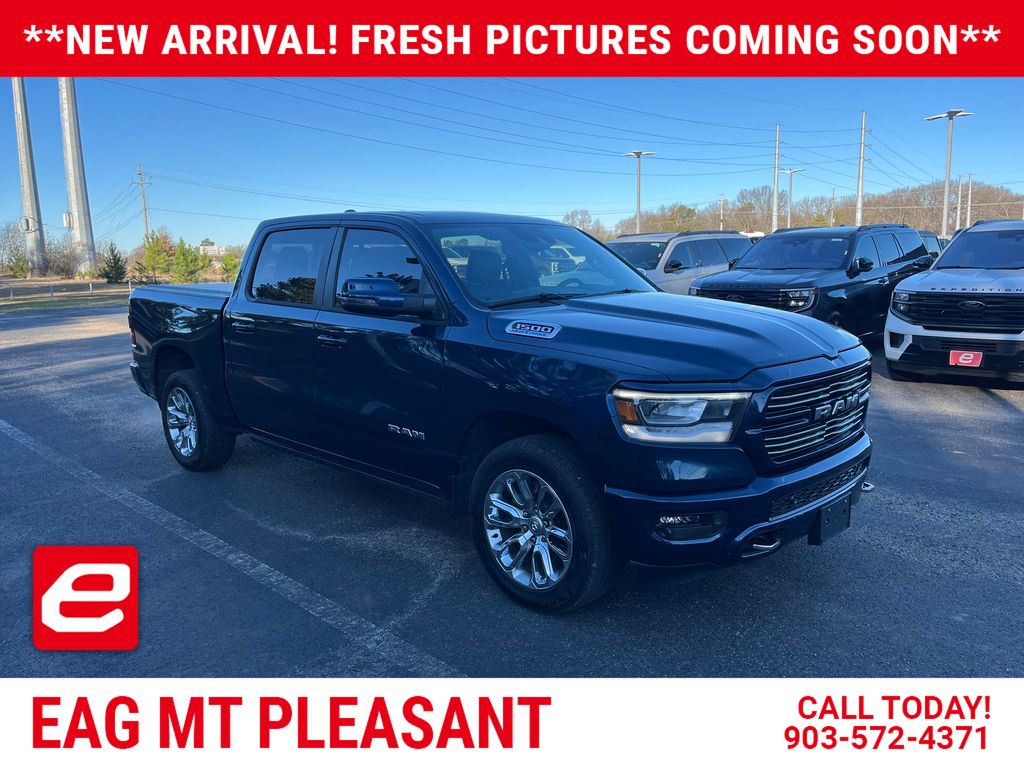 2023 RAM 1500 Laramie Crew Cab 4WD