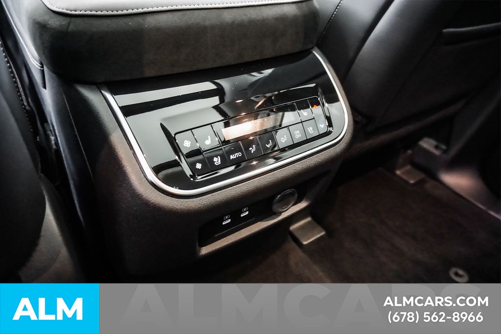 Used 2025 Gray INFINITI LUXE image 55