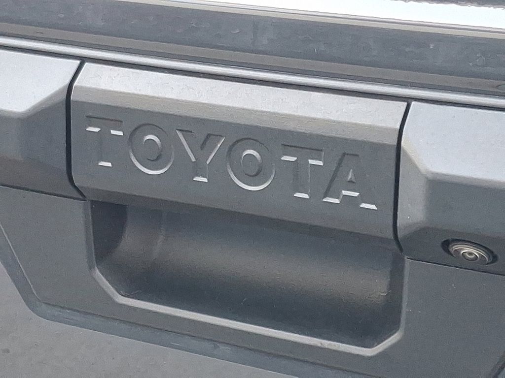 Thumbnail: 2025 Toyota Tacoma - 17