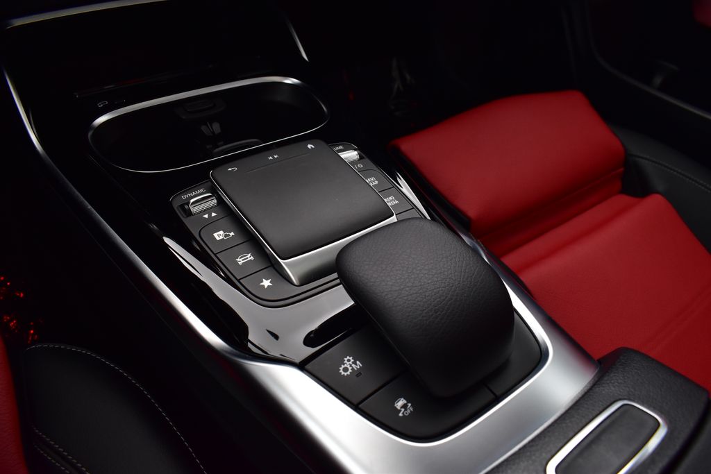 Thumbnail: 2022 Mercedes-Benz CLA - 22