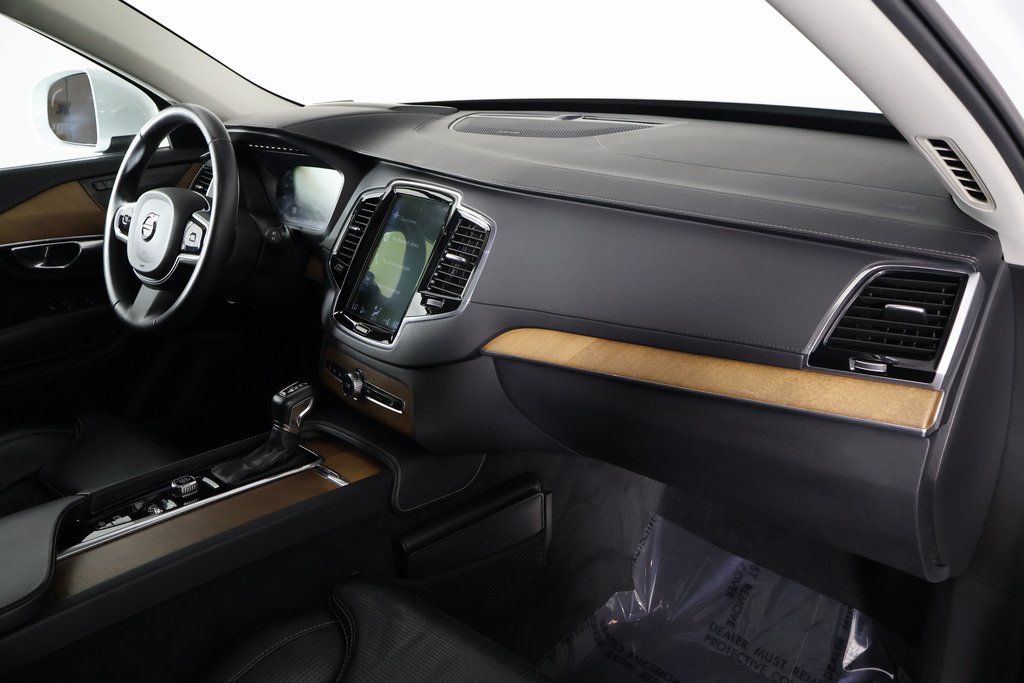 Thumbnail: 2019 Volvo XC90 - 9