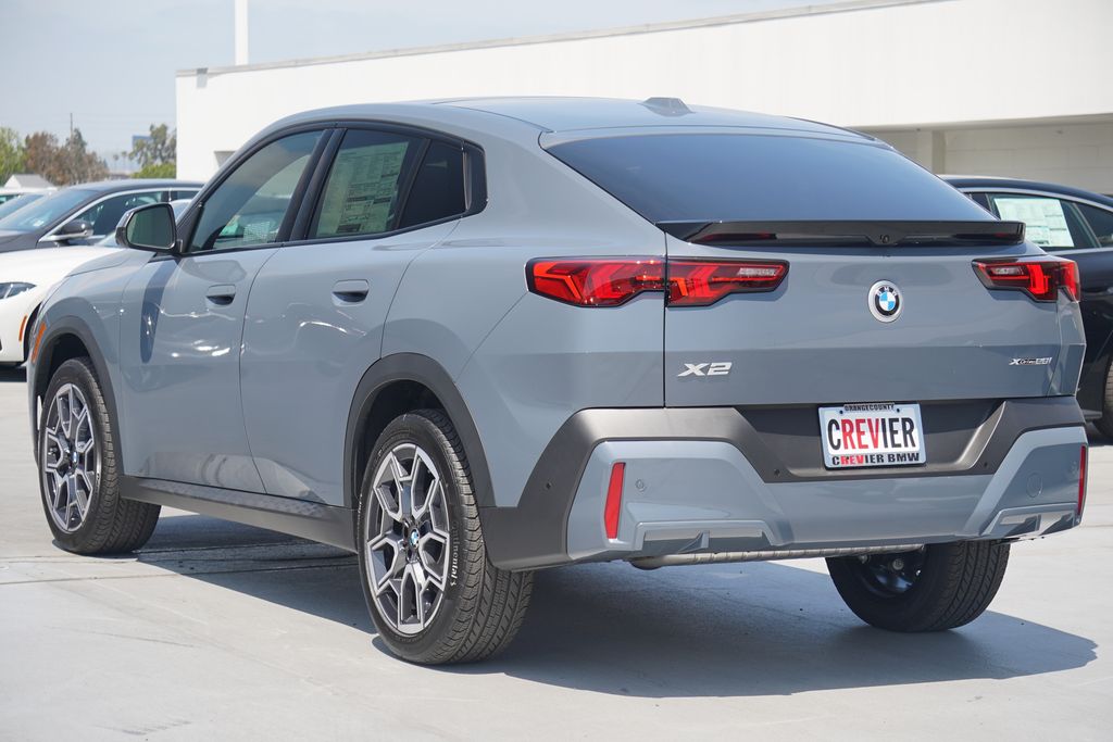 2025 BMW X2 xDrive28i 7