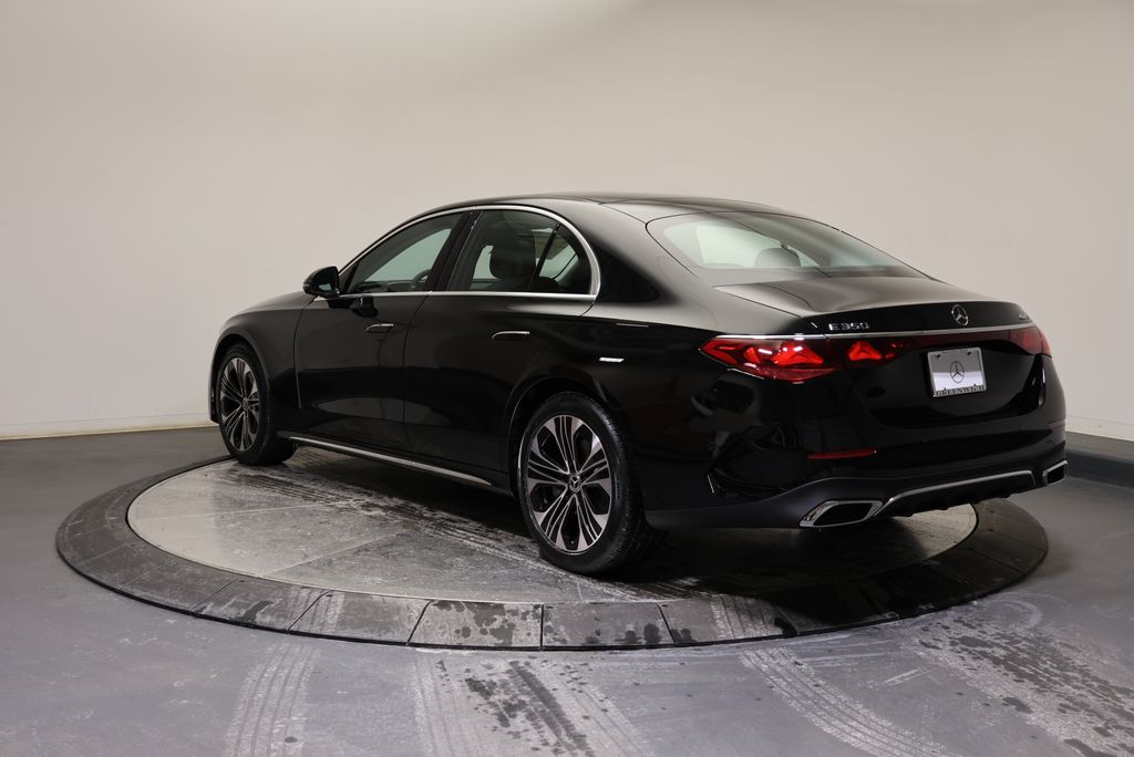 Thumbnail: 2026 Mercedes-Benz E-Class - 5