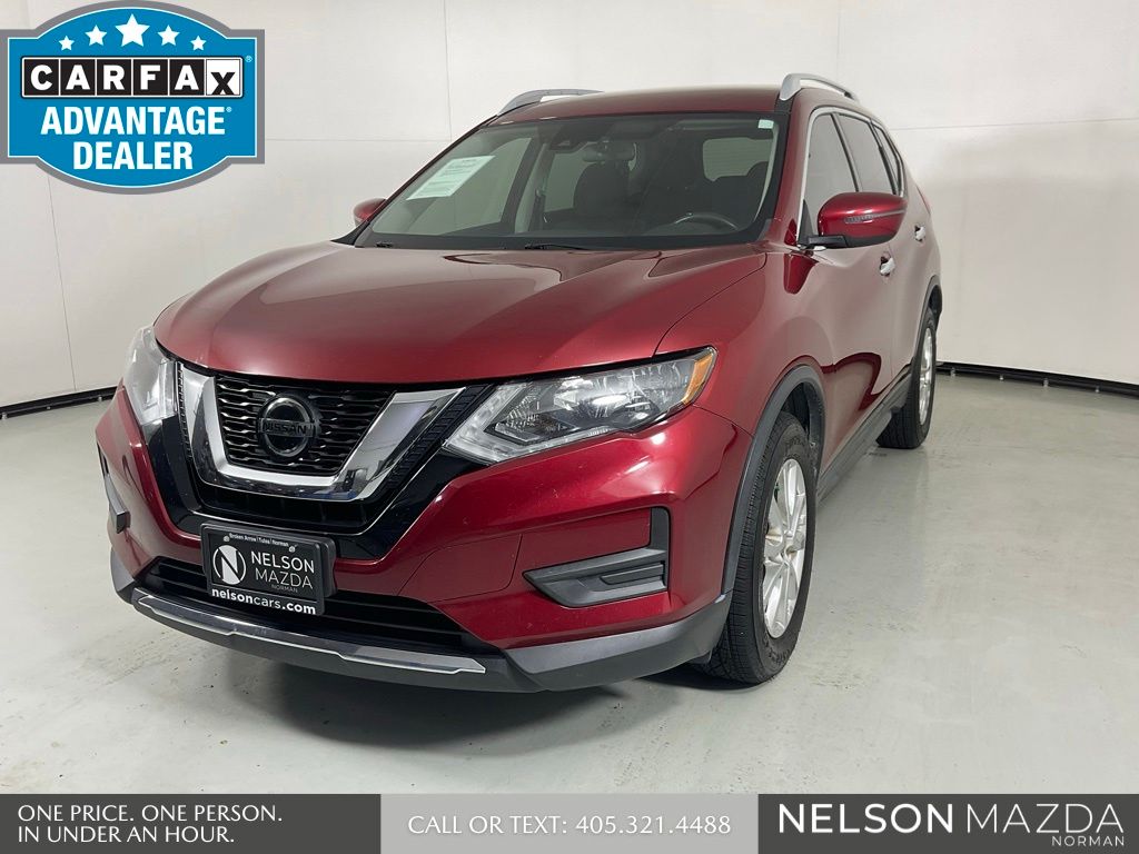 2020 Nissan Rogue SV FWD's photo
