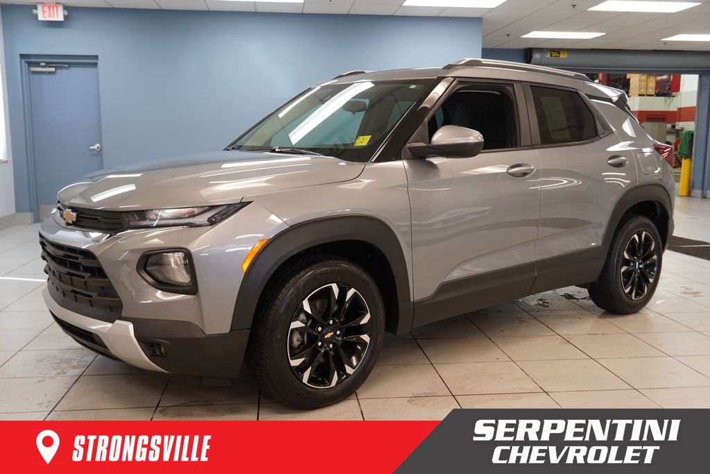 Sterling Gray Metallic 2023 Chevrolet Trailblazer LT FWD SUV / Crossover Front-Wheel Drive Continuously Variable Transmission