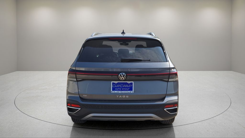 2025 Volkswagen Taos