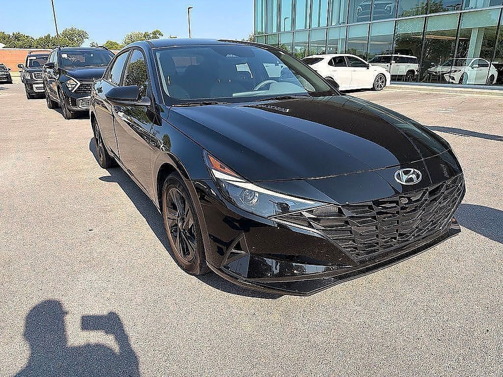 2022 Hyundai Elantra Hybrid Blue FWD