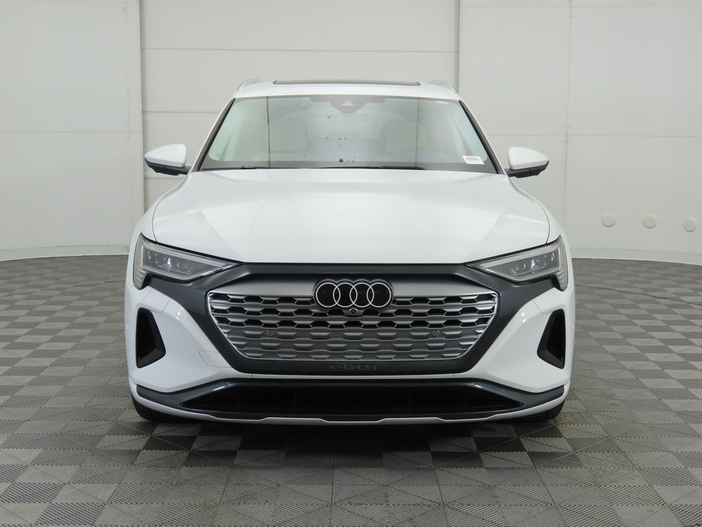 2024 Audi Q8 e-tron  2