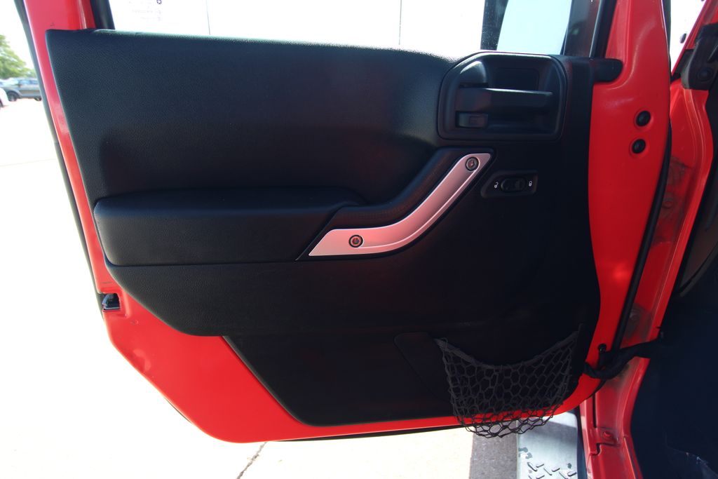 Used 2013 Jeep Wrangler SUV