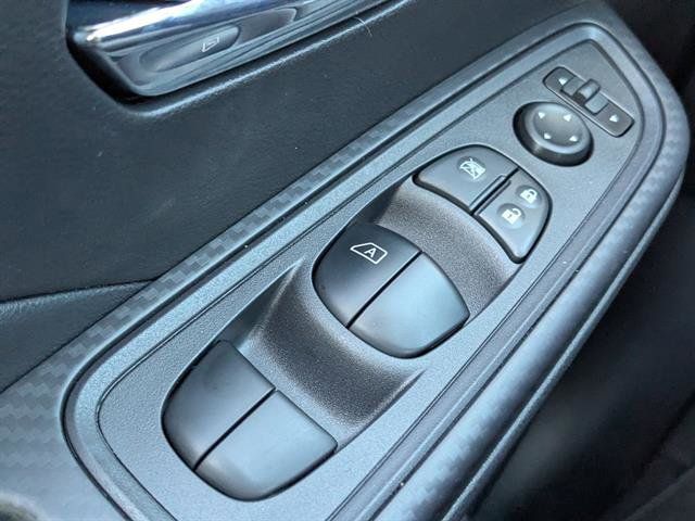 New 2025 Nissan Versa Sedan