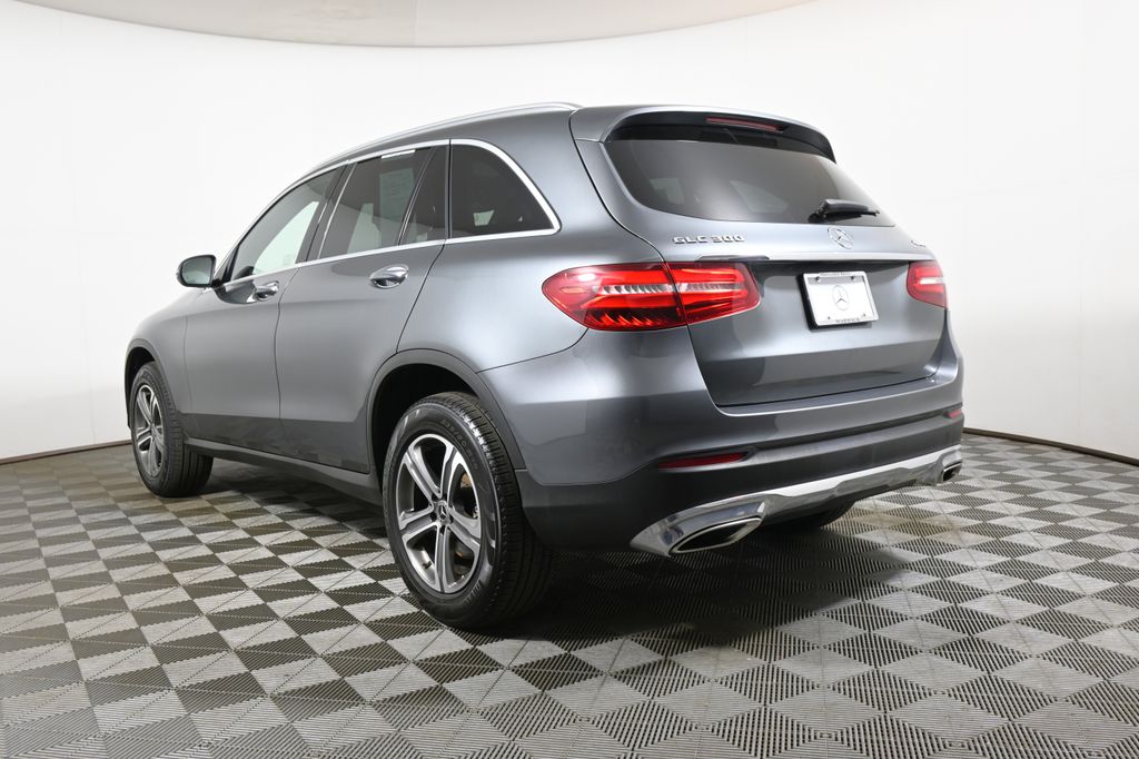 Thumbnail: 2019 Mercedes-Benz GLC - 16