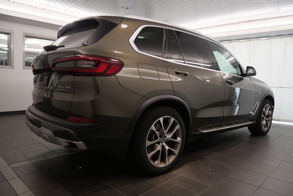 2023 BMW X5 xDrive45e 6