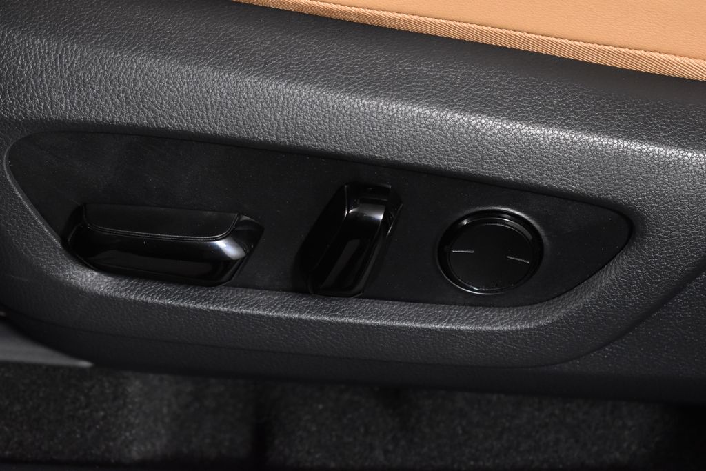 Thumbnail: 2026 Lexus RX - 28