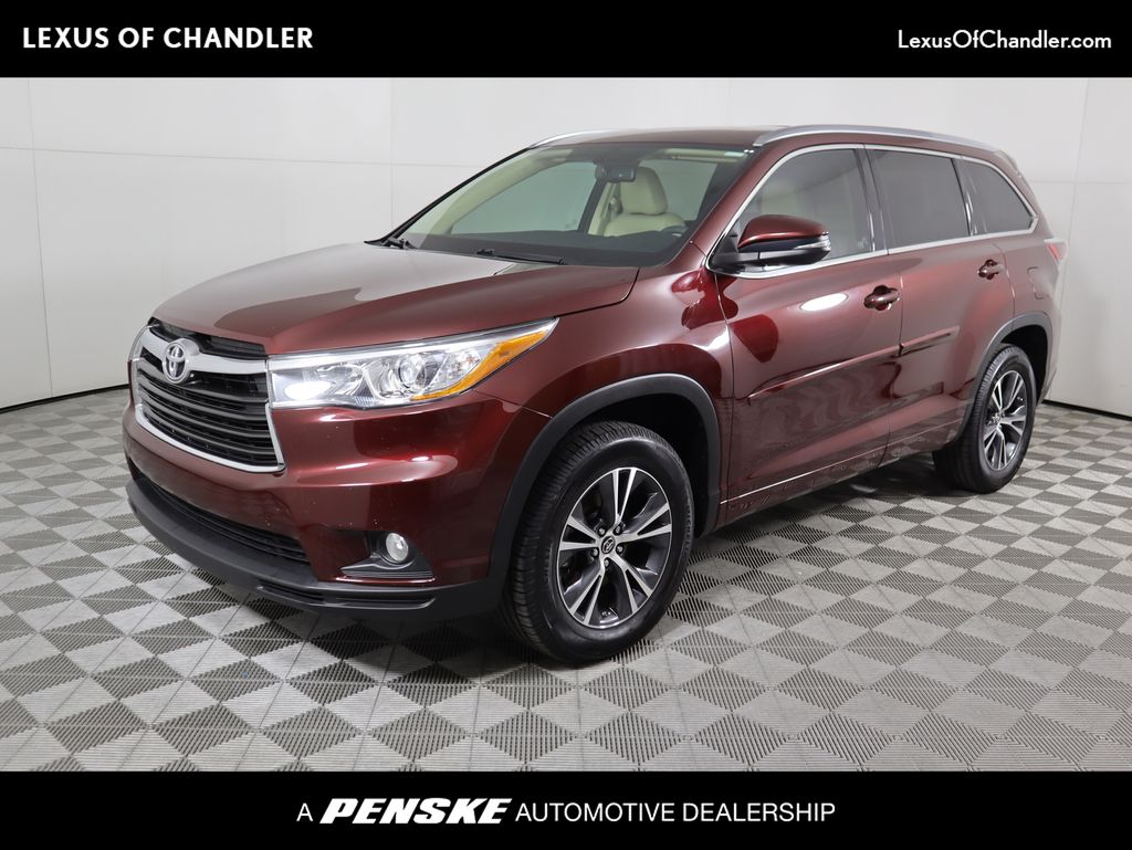 Thumbnail: 2016 Toyota Highlander - 1
