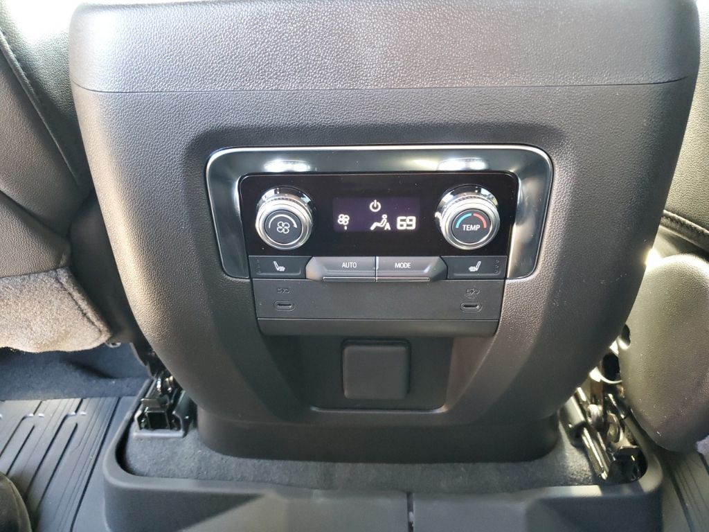 New Car 2025 Gmc Yukon  Elevation For Sale In Austin, Texas