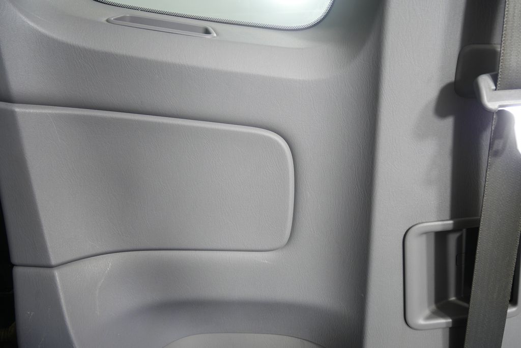2011 Toyota Tacoma  13