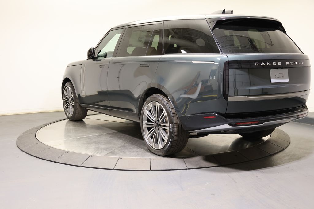 Thumbnail: 2026 Land Rover Range Rover - 3