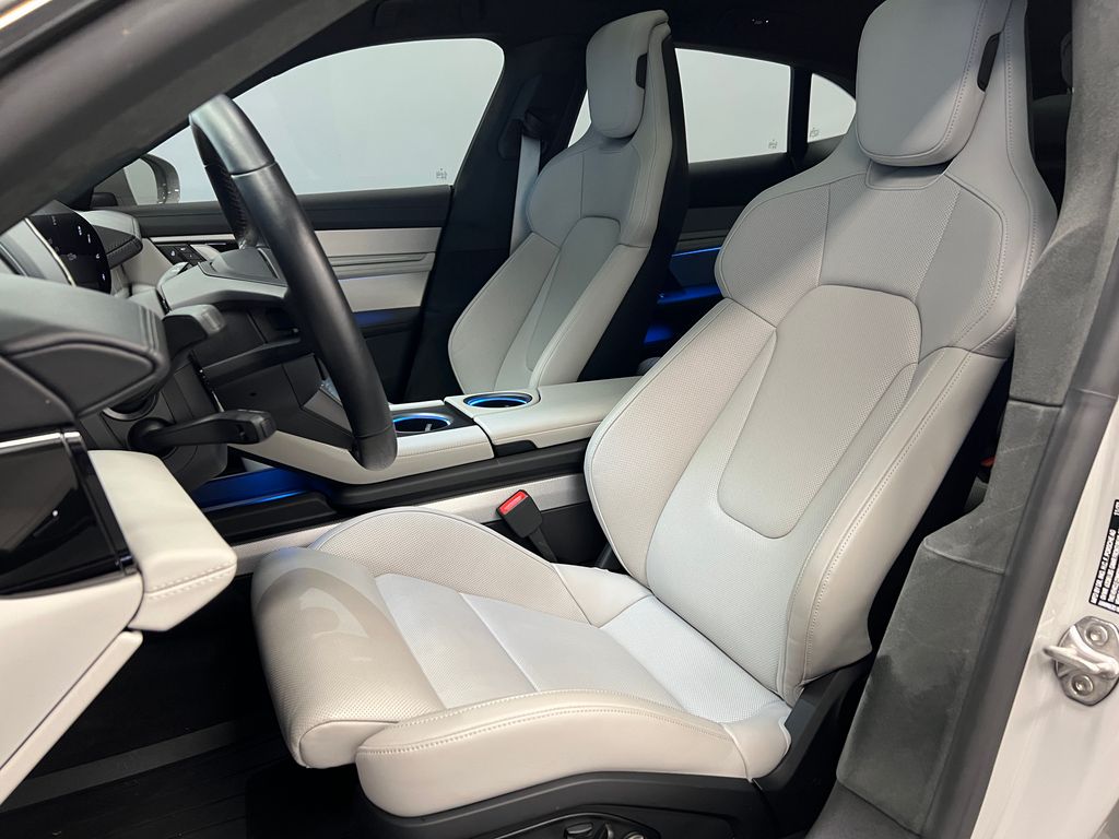 Thumbnail: 2024 Porsche Taycan - 5