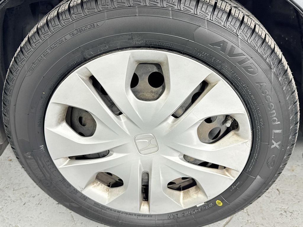 Used Car 2013 Honda Insight  Lx For Sale Under $10,000 In Austin, Texas