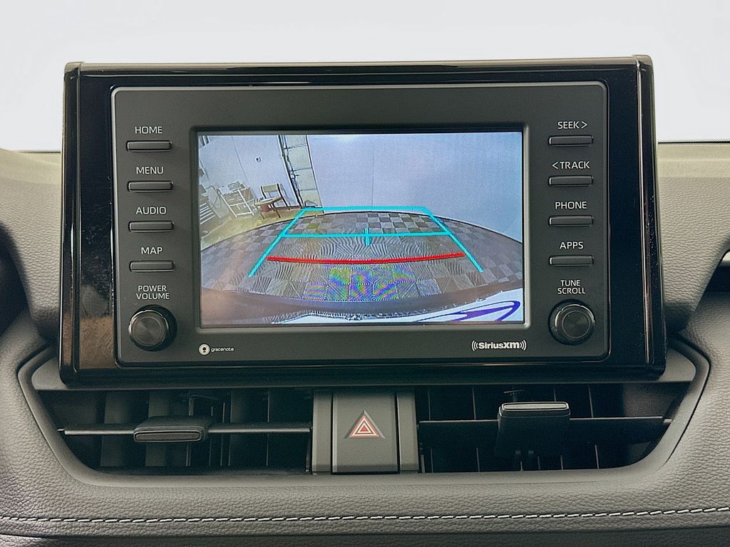2022 Toyota RAV4 XLE 13