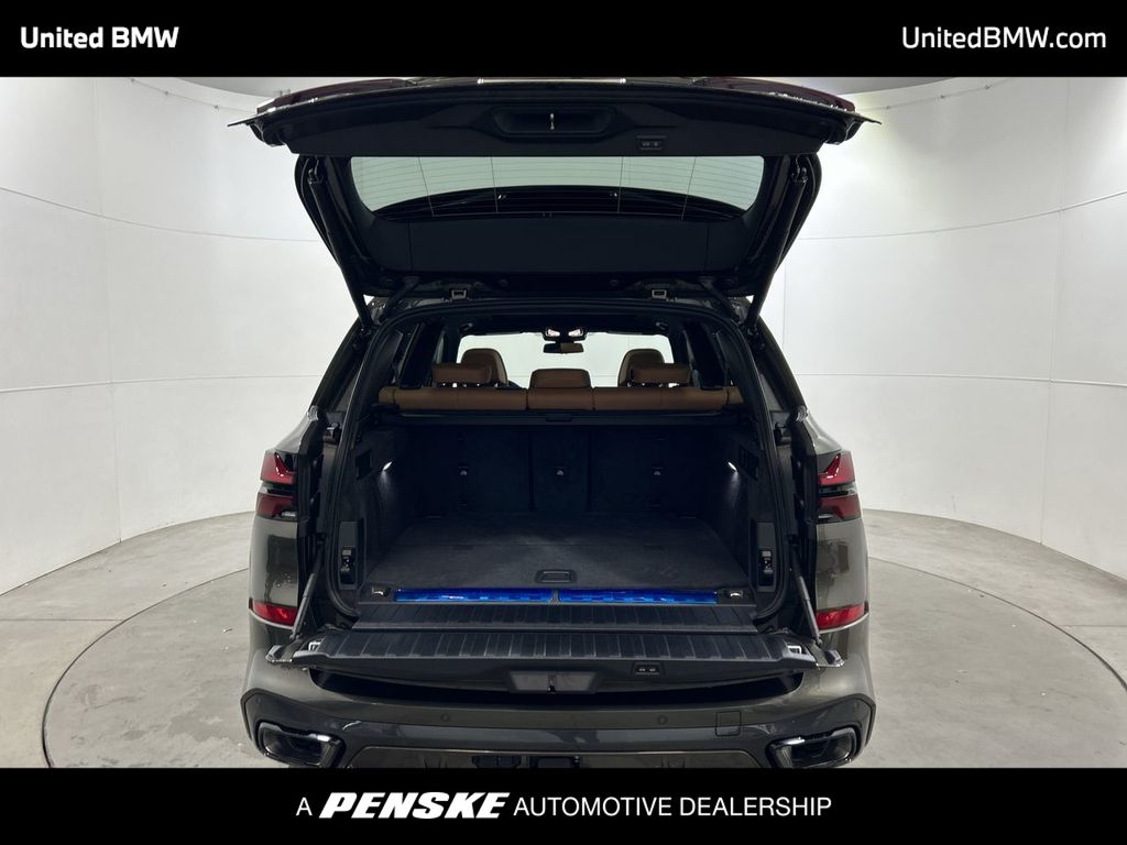 Thumbnail: 2026 BMW X5 - 22