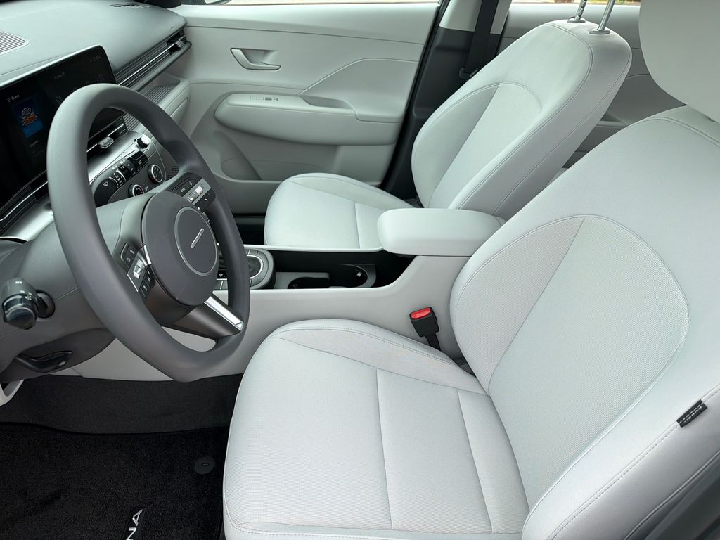 New 2026 Green Hyundai SE image 10