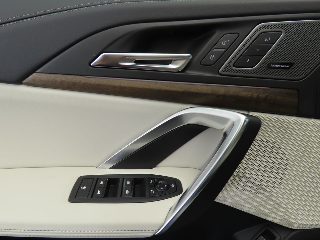 Thumbnail: 2026 BMW X1 - 22