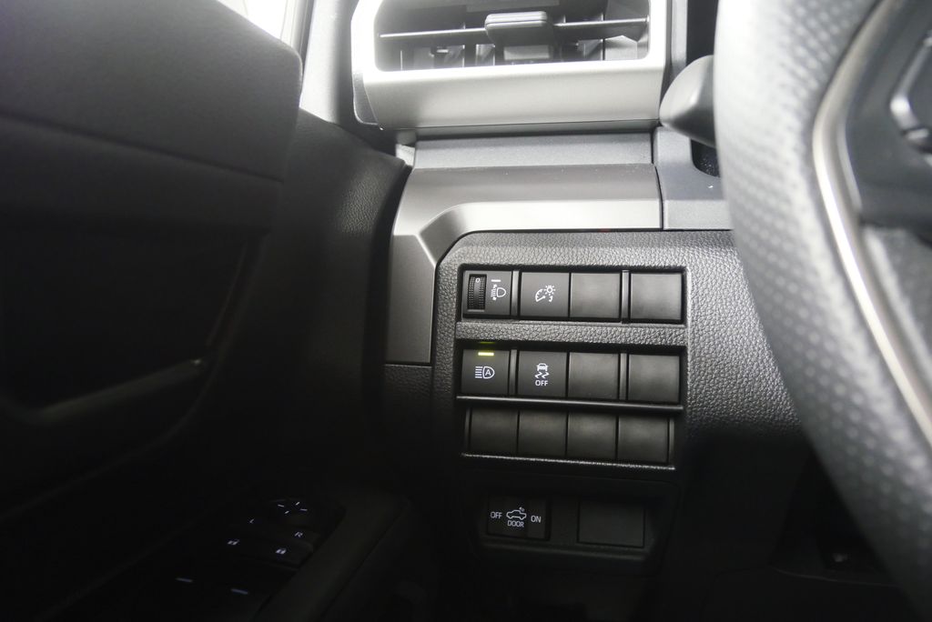 Thumbnail: 2024 Toyota Tacoma - 21