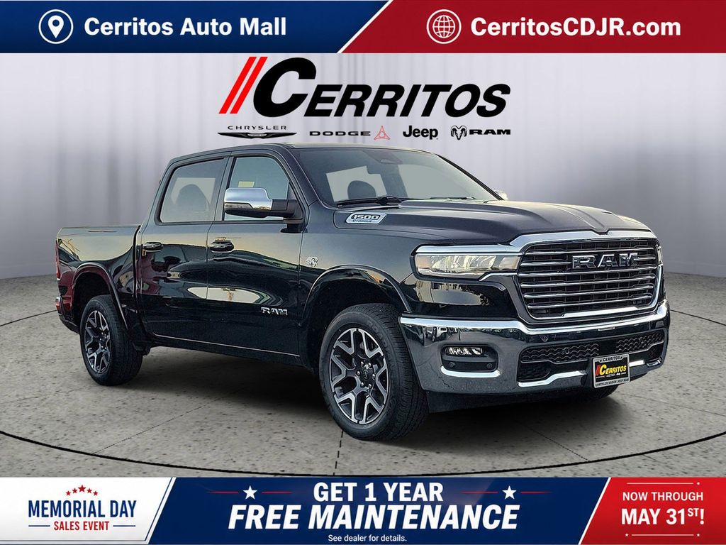 Diamond Black Crystal Pearlcoat 2026 RAM 1500 Laramie Crew Cab 4WD Pickup Truck Four-Wheel Drive 8-Speed Automatic