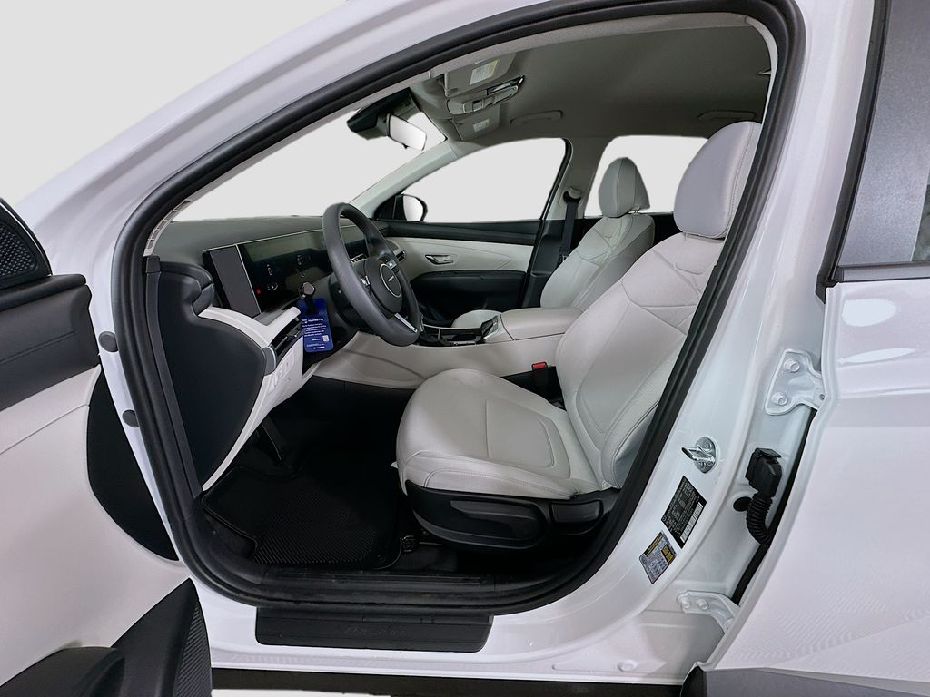 Thumbnail: 2026 Hyundai Tucson - 15