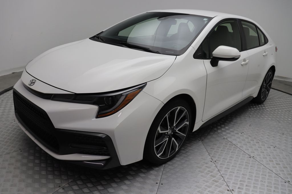 2022 Toyota Corolla SE 2