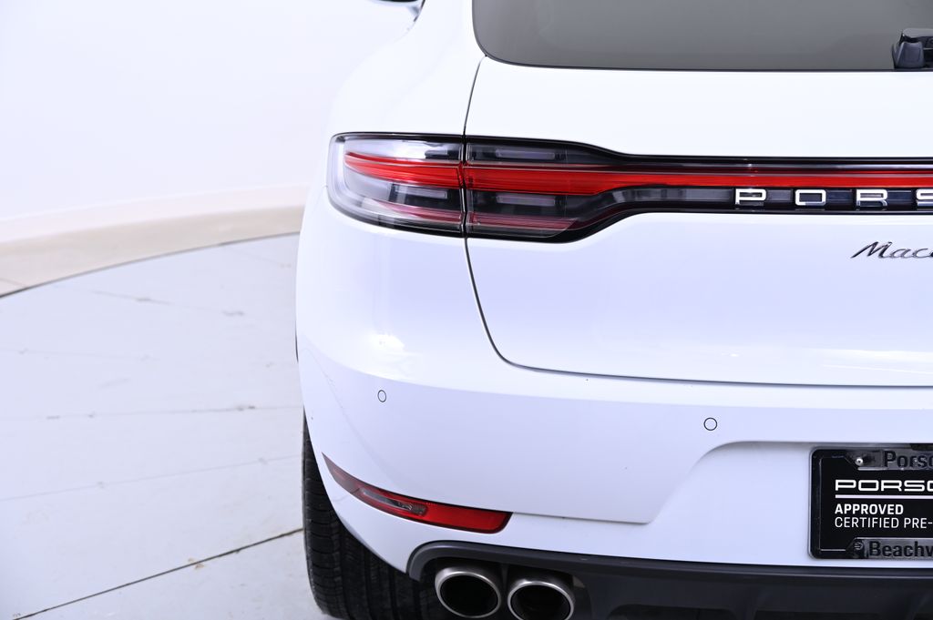 2021 Porsche Macan S 11