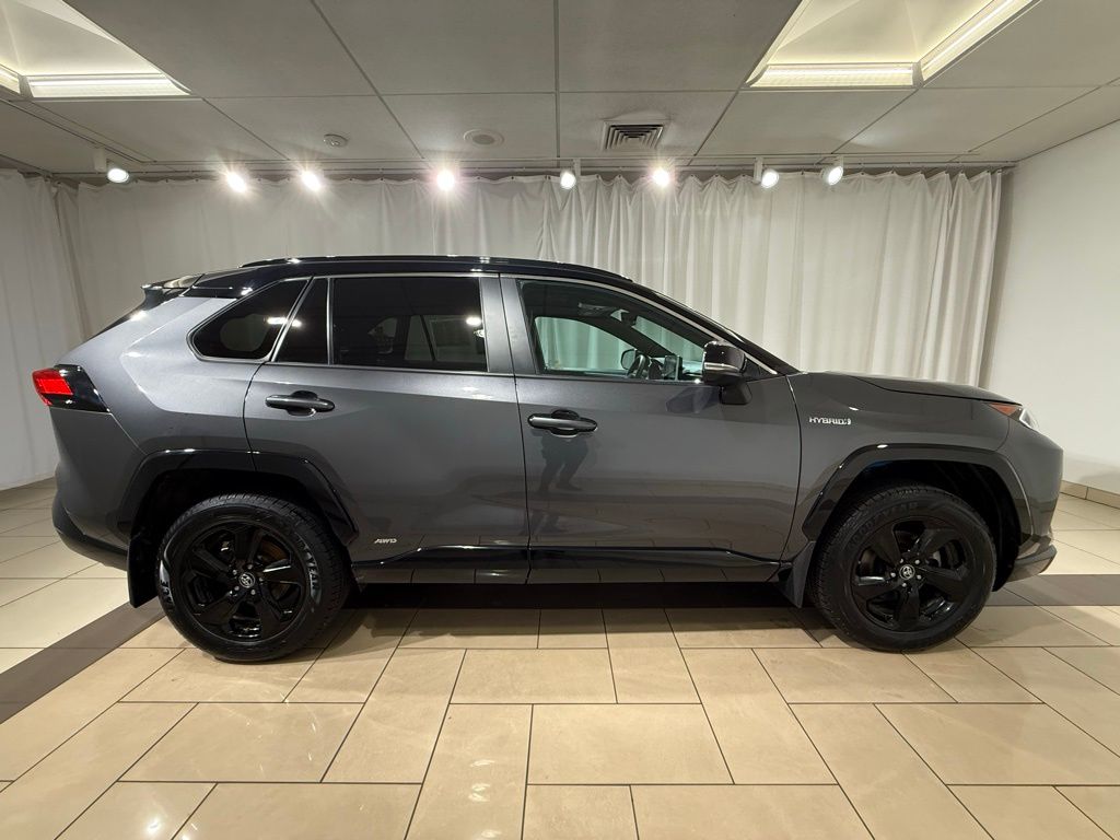 Thumbnail: 2019 Toyota RAV4 - 6