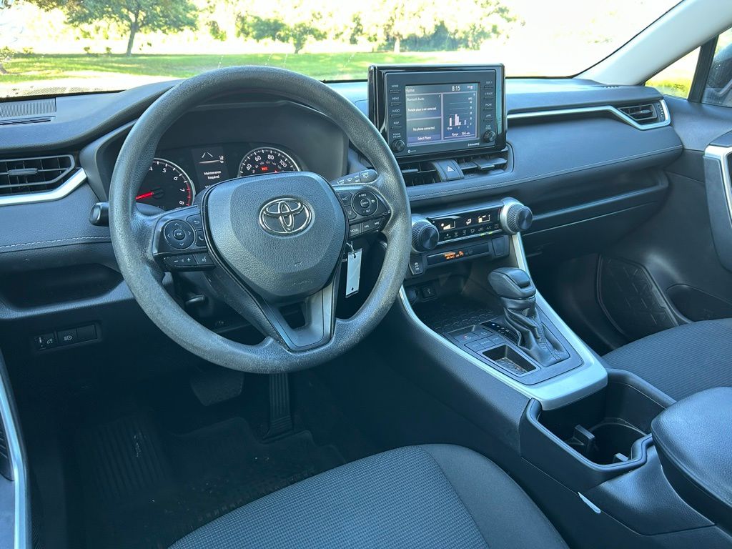 Thumbnail: 2022 Toyota RAV4 - 12
