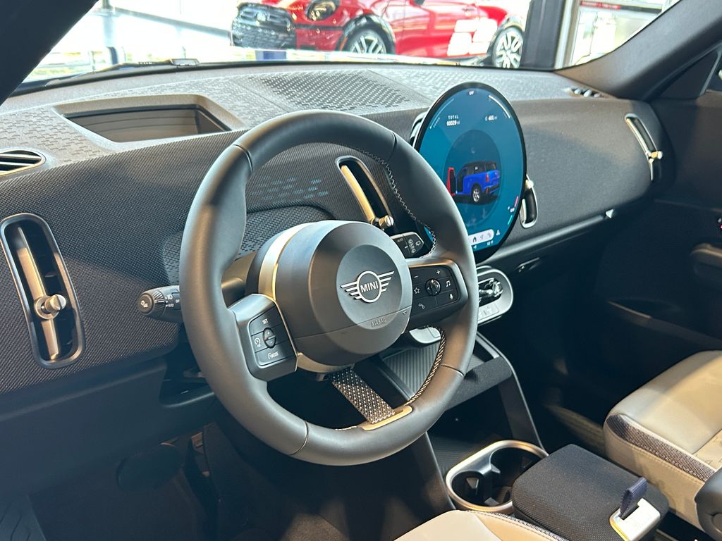 Thumbnail: 2027 MINI Cooper Countryman - 13