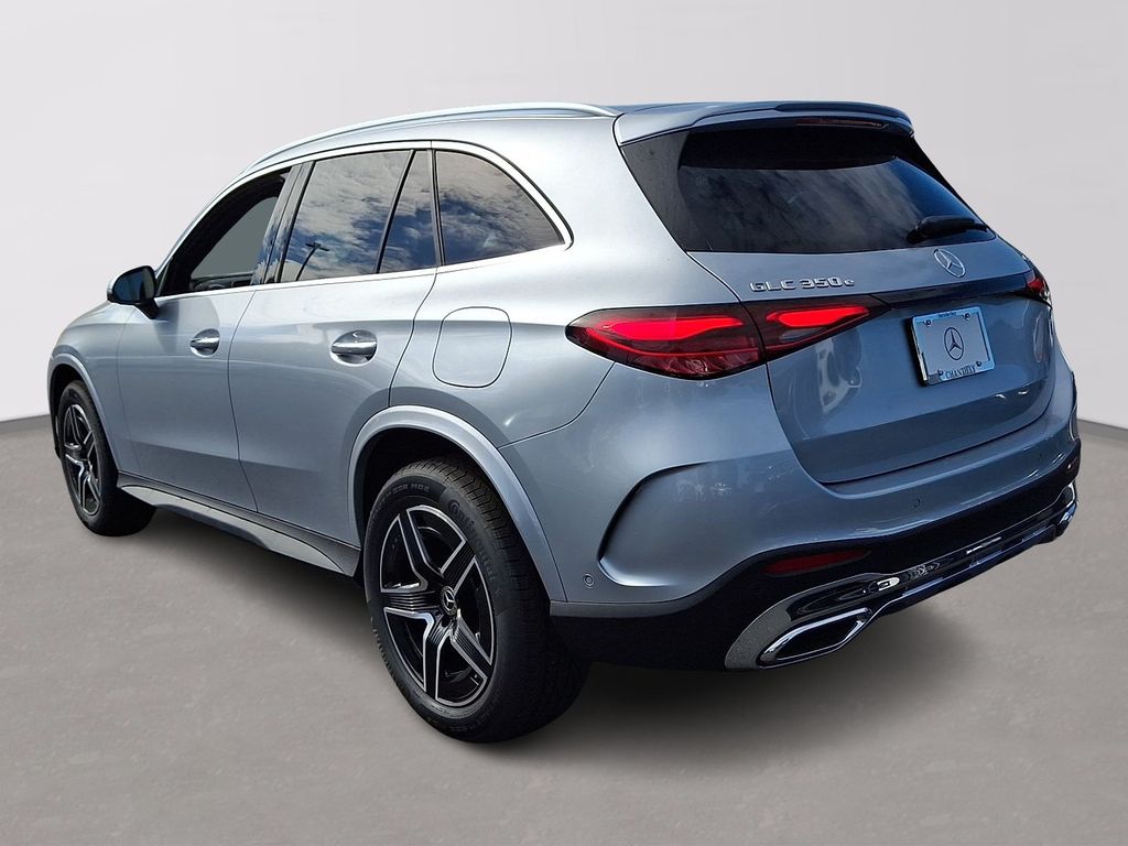 Thumbnail: 2026 Mercedes-Benz GLC - 4